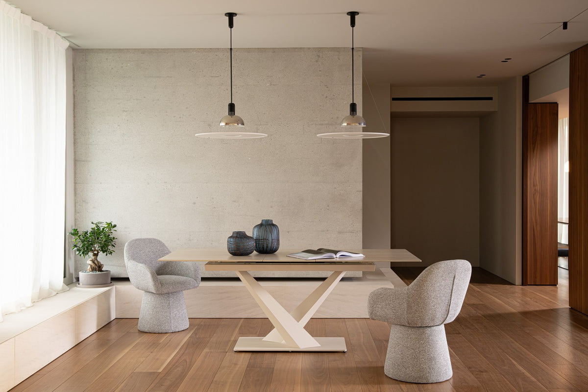 Tavolo allungabile in gres porcellanato effetto marmo 160-200x90 cm