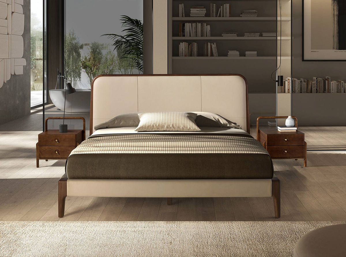 Letto in similpelle color crema