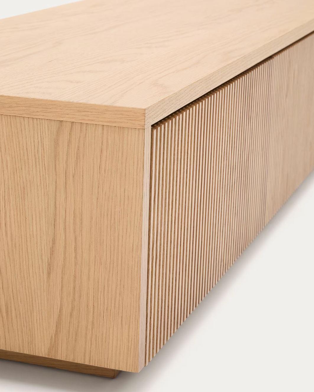 Helvine TV cabinet 4 drawers oak veneer 200 x 40 cm FSC 100%