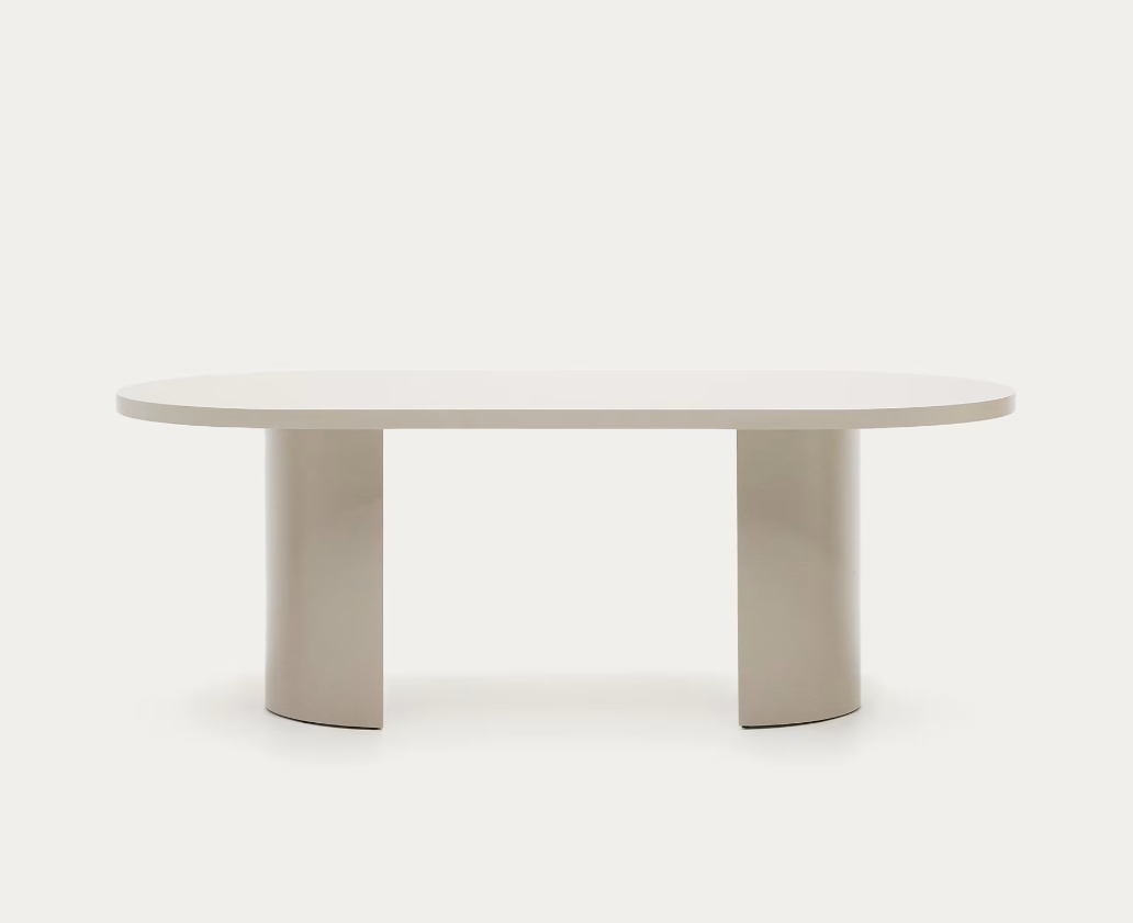 Table Nealy en MDF laqué finition écru 240 x 100 cm