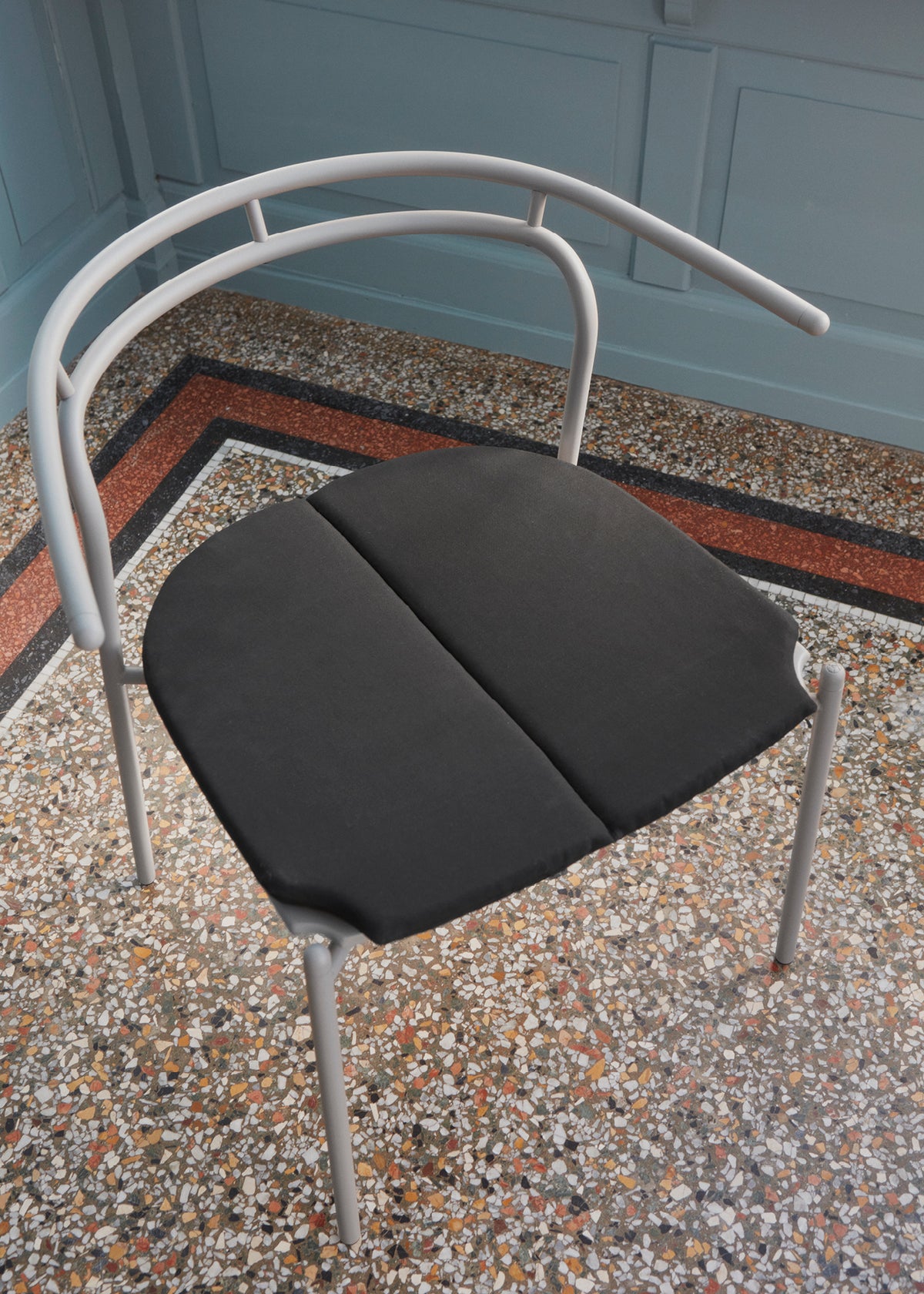 Cuscino NOVO - sedia da pranzo - Nero - AYTM - L49xP48.5xA1.7 CM