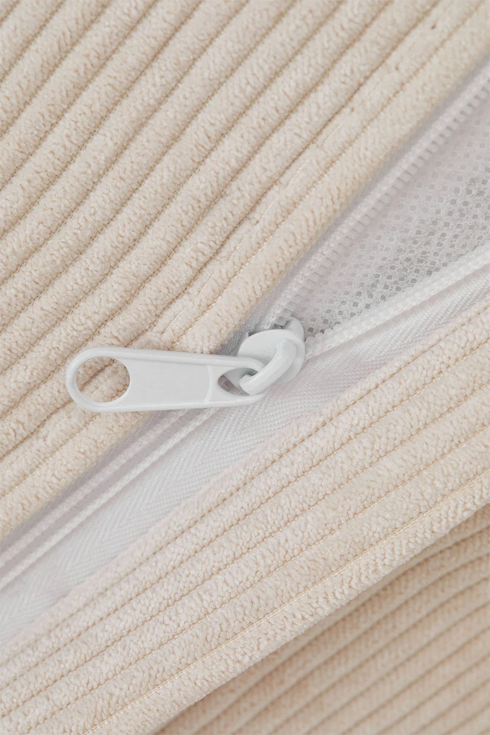 Fogler - Divano componibile angolare in 2 pezzi con chaise longue destra e pouf