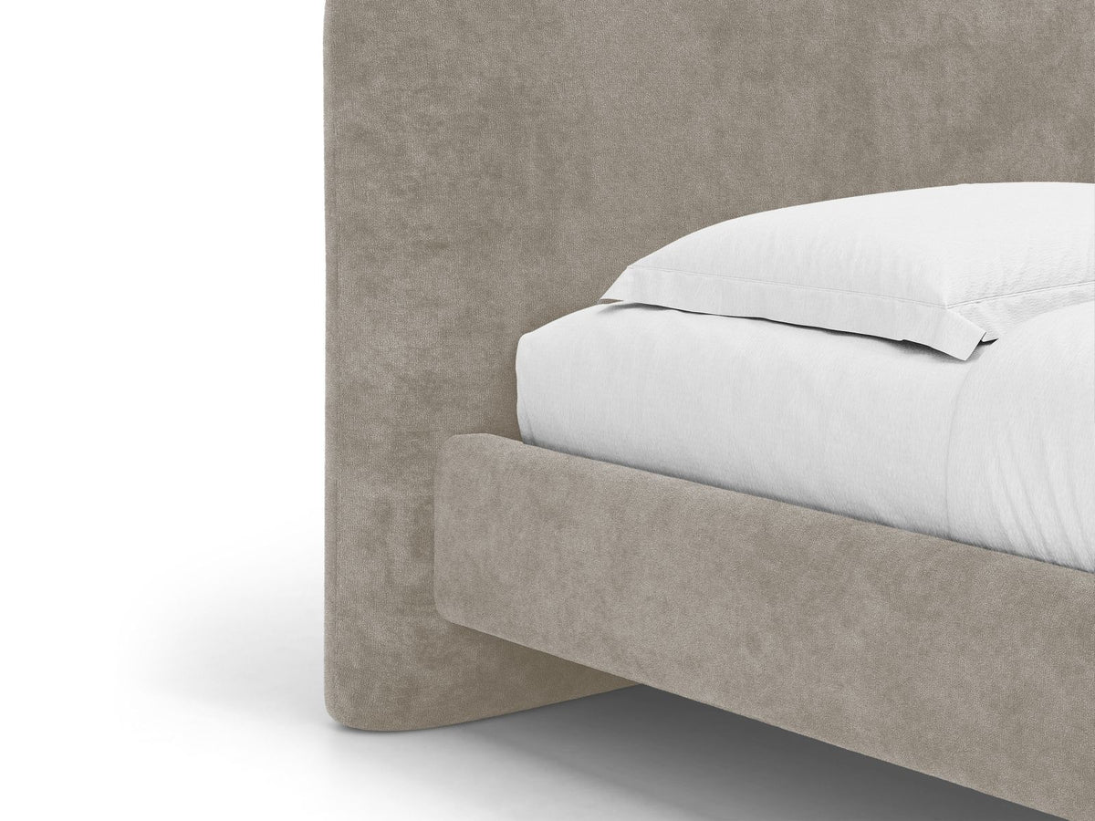 Letto con Testata Vera