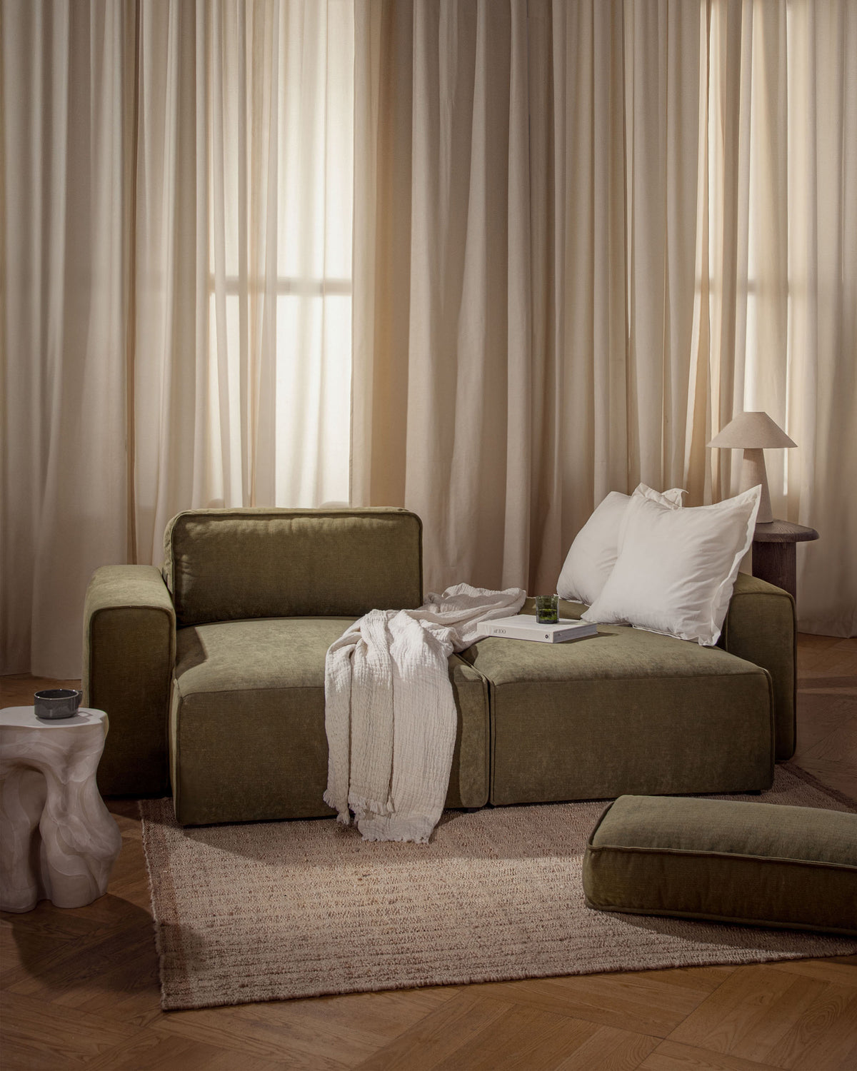 Divano Letto Angolare con Contenitore Victor, 3 Posti, 148x246x83