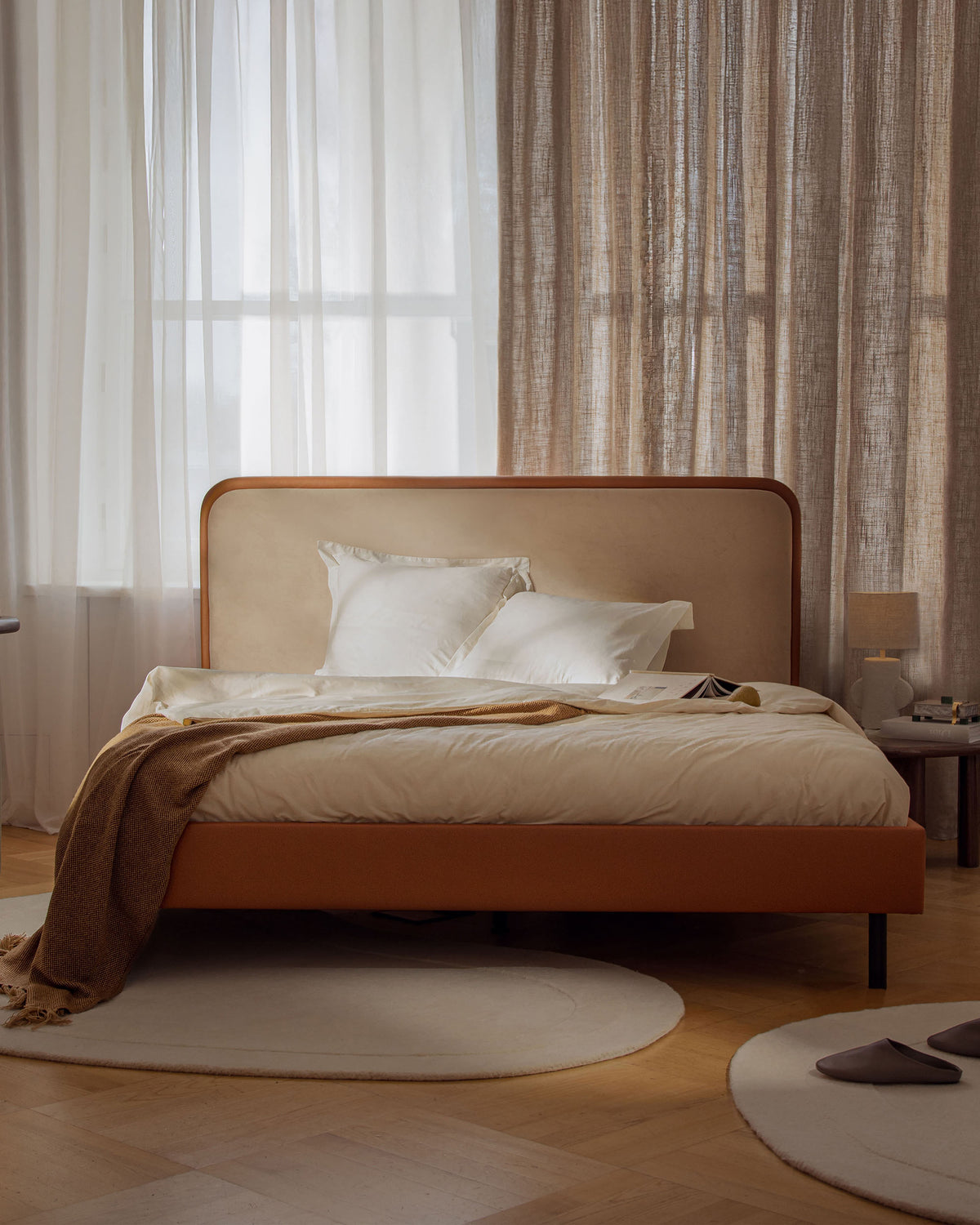 Letto con Testata Aveline
