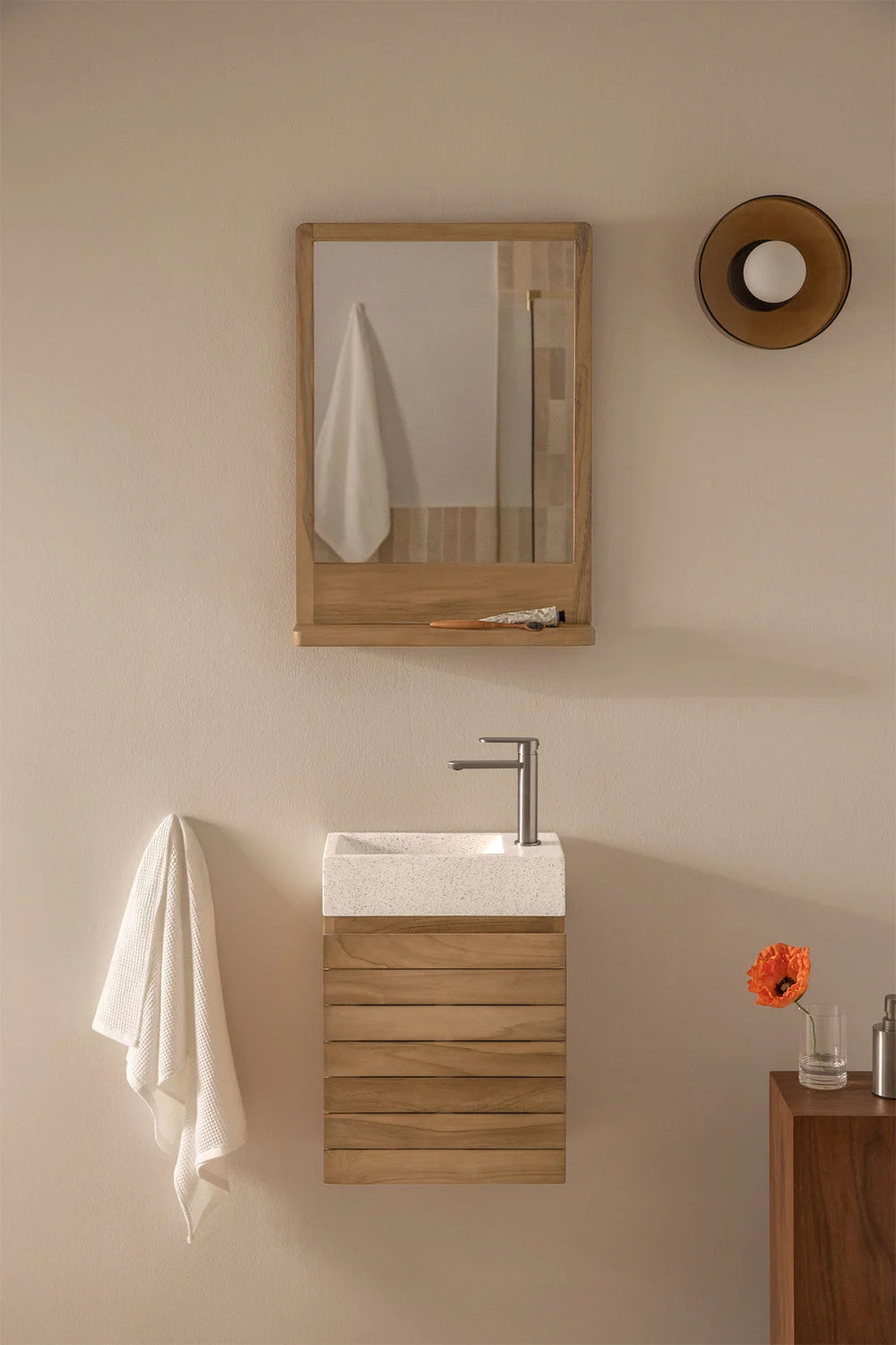 Set Arredo Bagno in Legno Teak con Lavabo Integrato in Cemento Napier