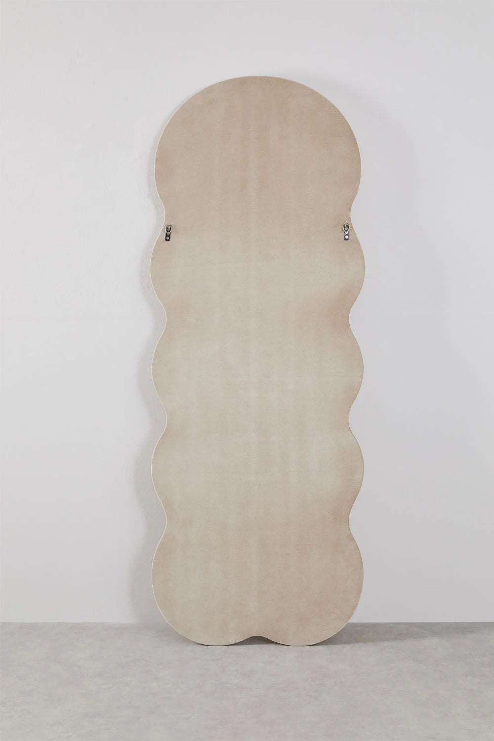 Evelyn - Specchio da parete irregolare 60x160 cm rivestito