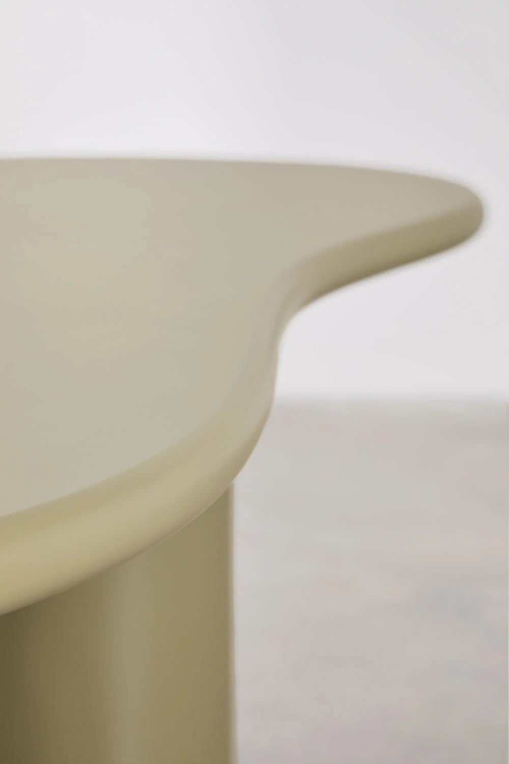Billie - Oval dining table 220x115 cm in MDF