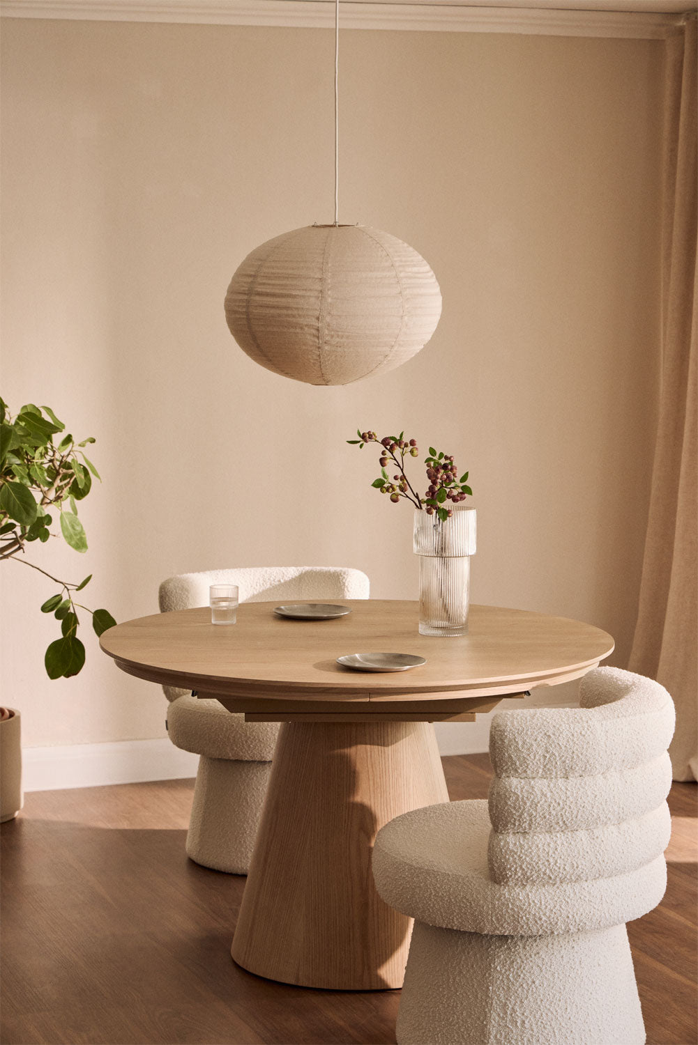 Montana - Tavolo da pranzo rotondo allungabile 120-160 cm in impiallacciatura di rovere